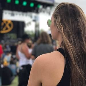 Meet your Posher, Logan